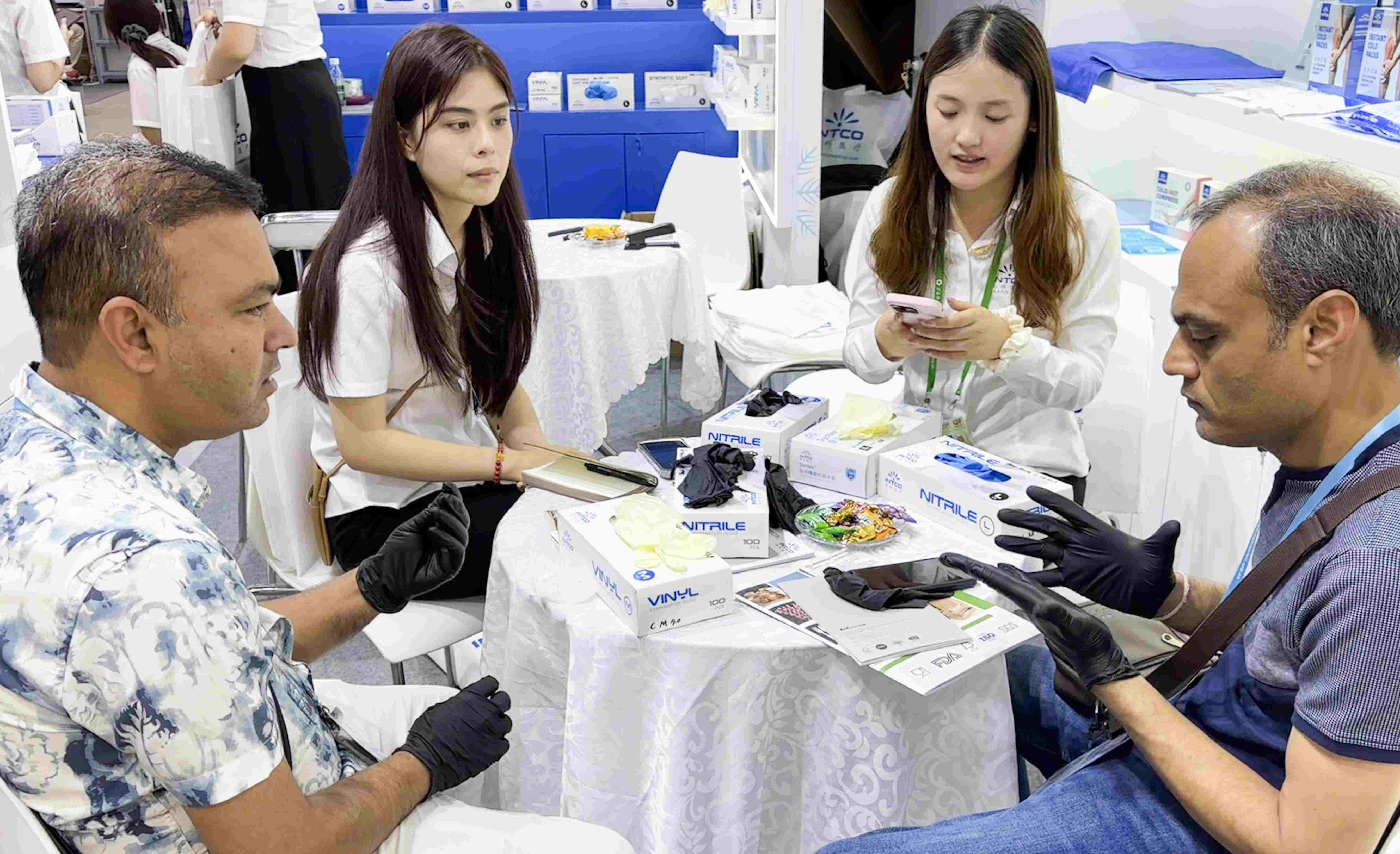 游艇会yth206医疗亮相第137届中国进出口商品买卖会（二期）